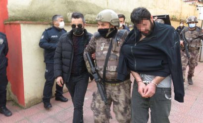 Ataşehir'de bıçakla kendine zarar veren kişi göz altına alındı