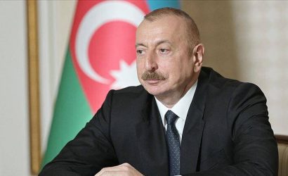 Azerbaycan Cumhurbaşkanı' ndan önemli yasak