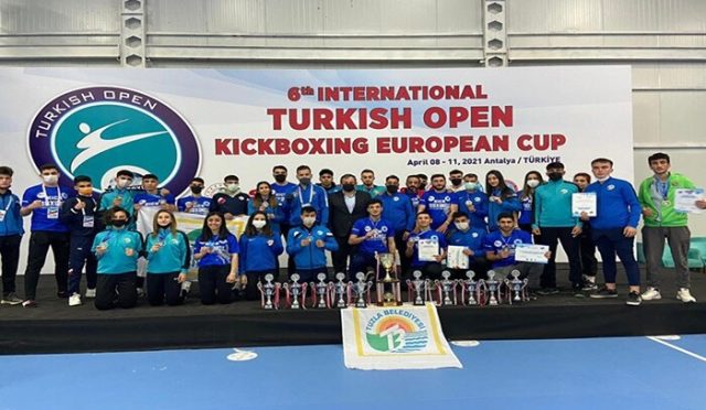 Tuzla Belediyesi Sporcularımızdan 24 Madalya 