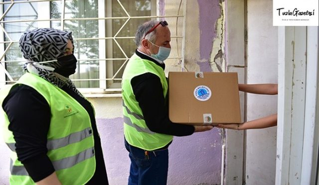 Belediyemiz ihtiyaç Sahibi Ailelerin yüzünü güldürmeye devam ediyor