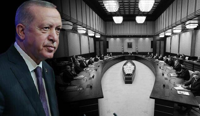 Bugün yapılması planlanan Kabine Toplantısı Ertelendi