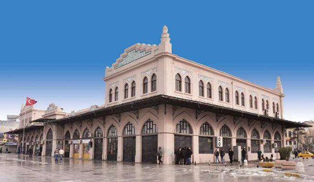 Haldun Taner Sahnesi depreme dayanıksız raporu